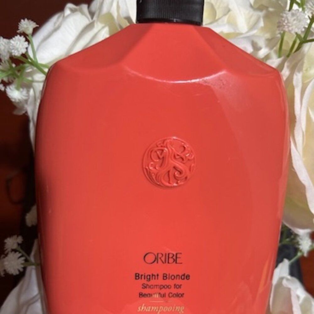 Oribe Bright Blonde Shampoo – A Luminous Tale